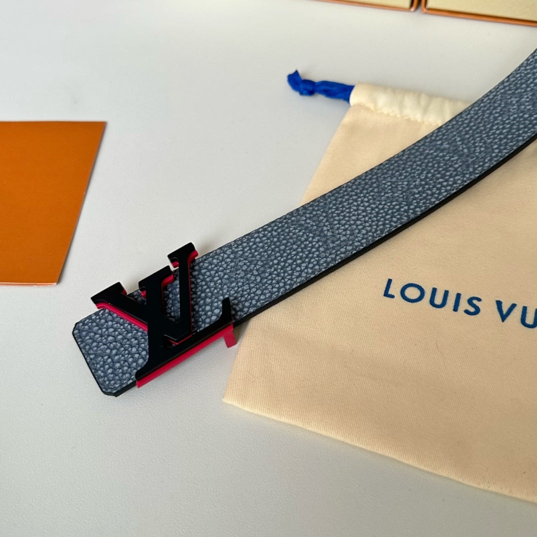 14B11PDE Stylish High quality belt With full package