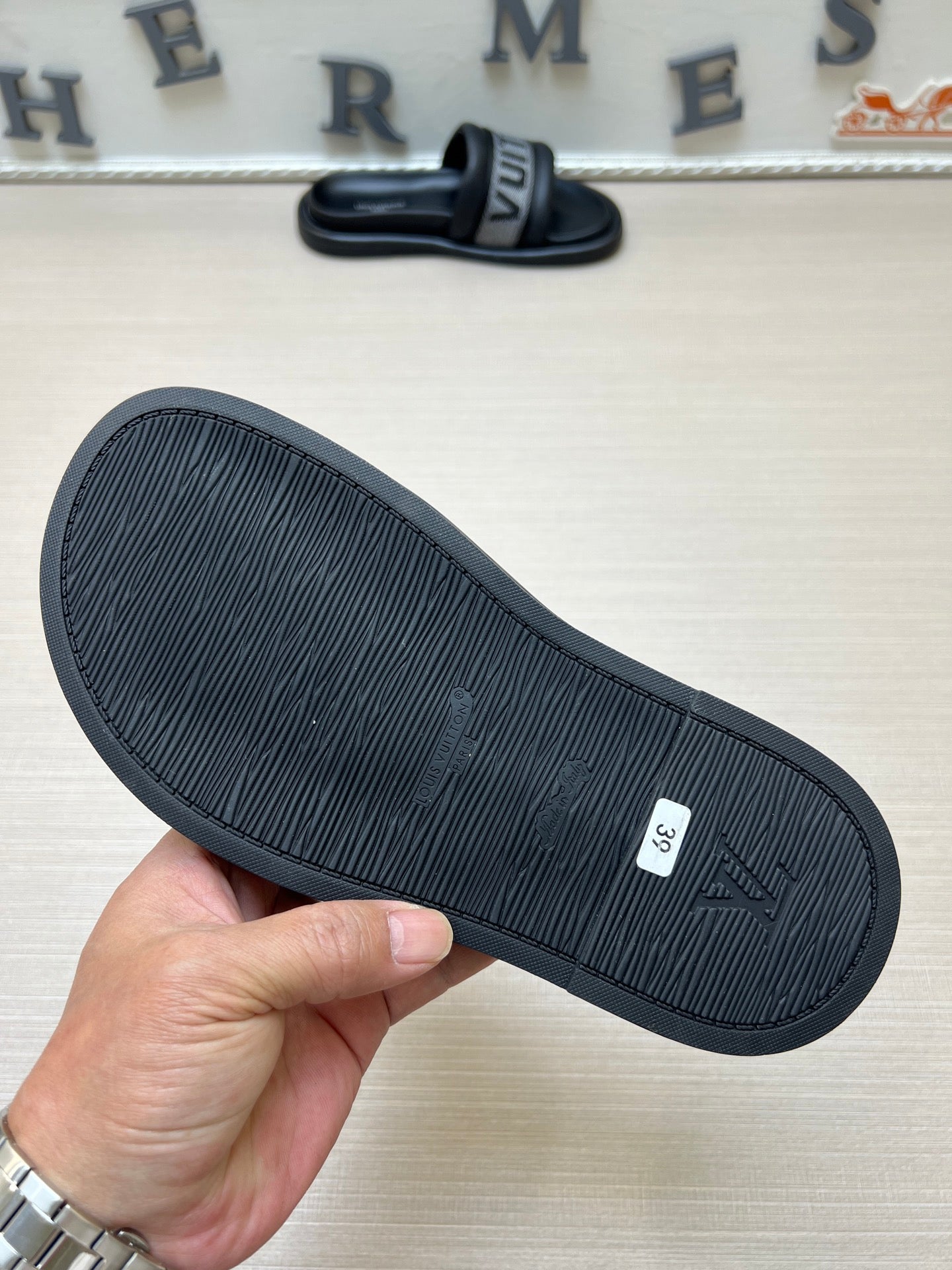 535ZE298ZDE Stylish Slippers