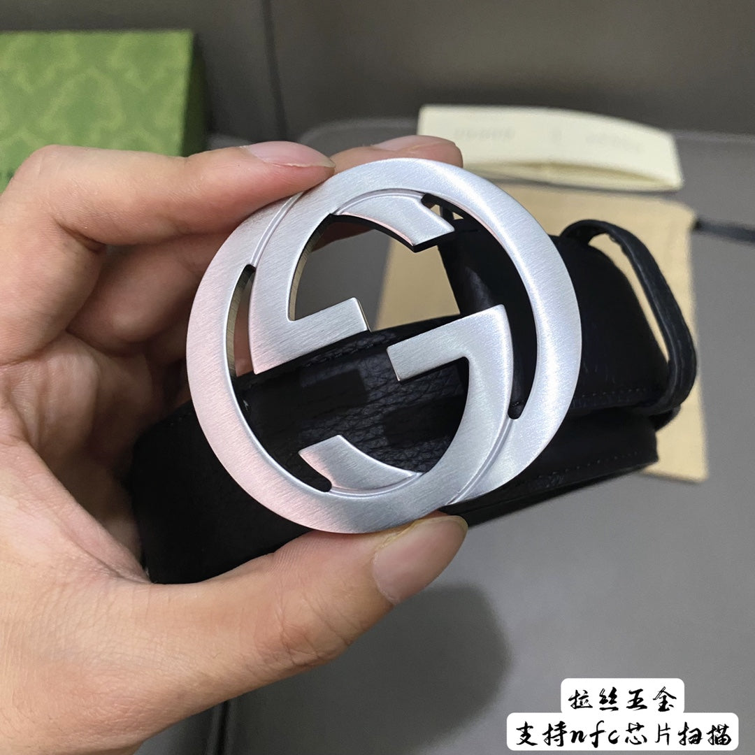 14B22PDE Stylish High quality belt With full package