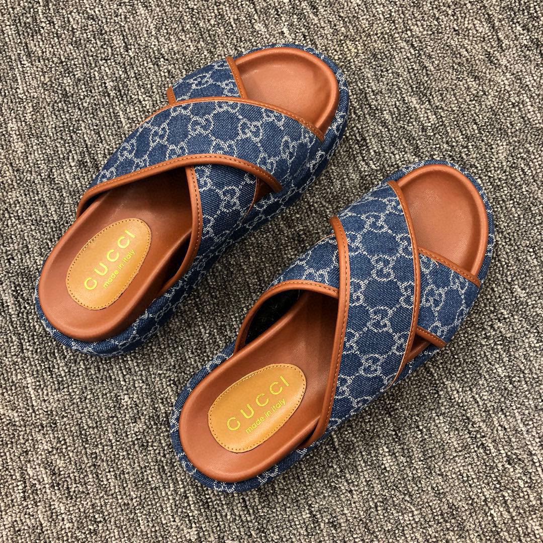 5YB69ZDE Stylish Slippers