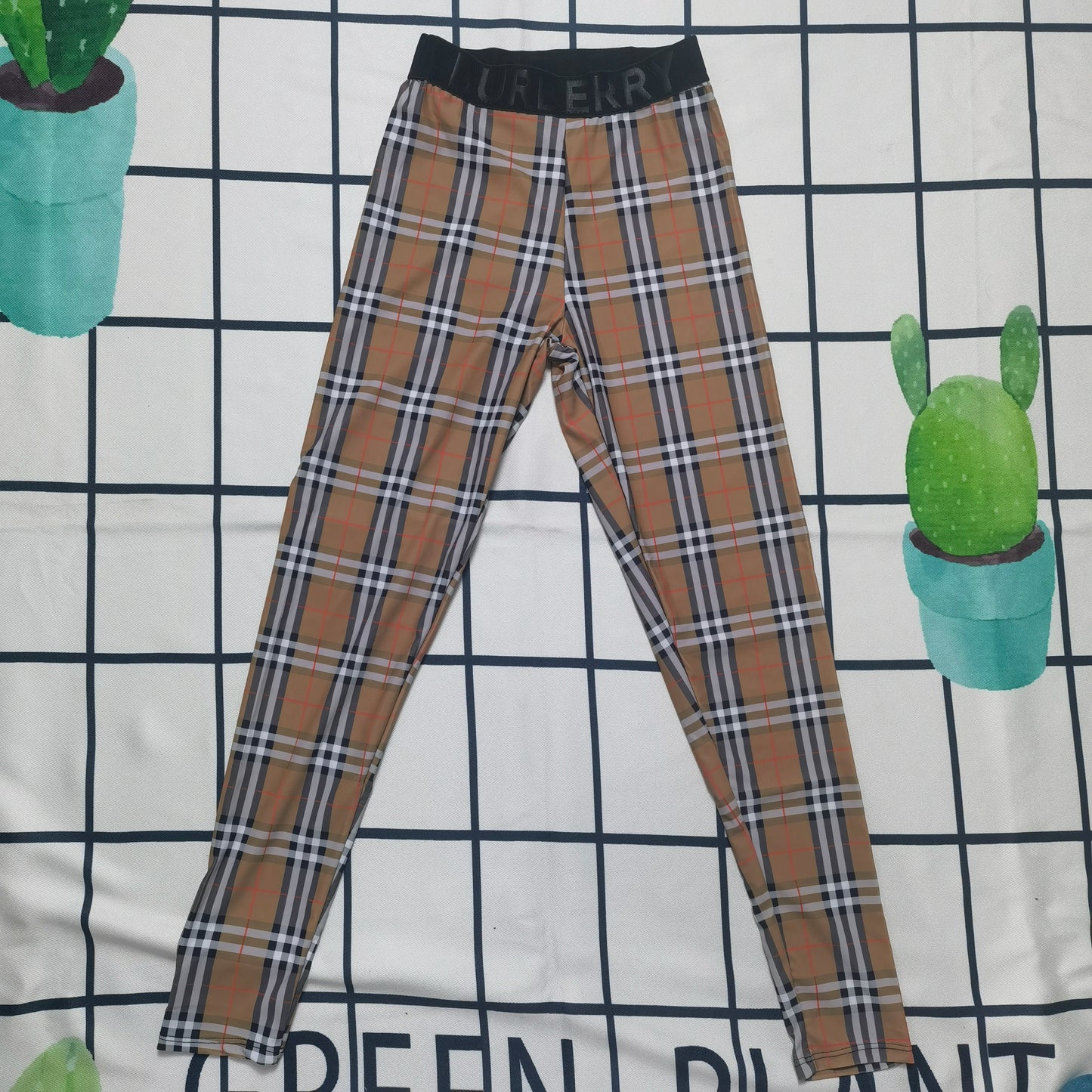 14R68YDE Stylish Long sleeve swimsuit