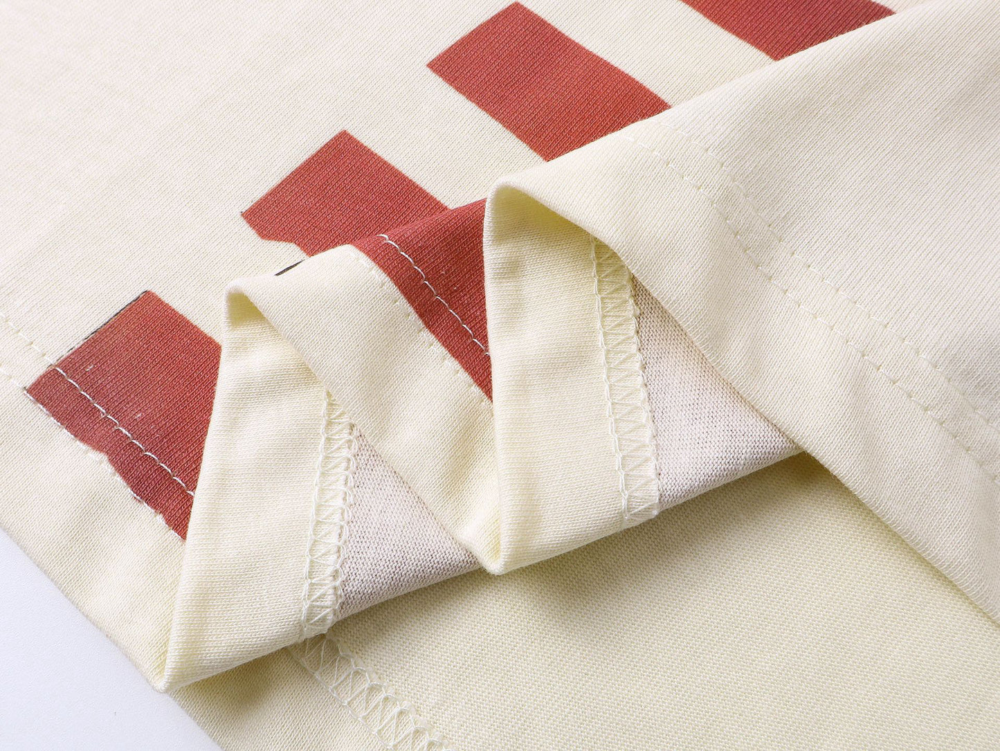 165NB37UDE Stylish T-shirt