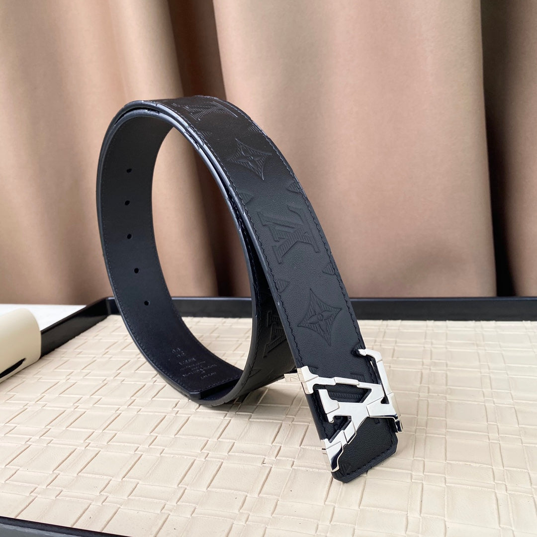 14E34PDE Stylish High quality belt With full package