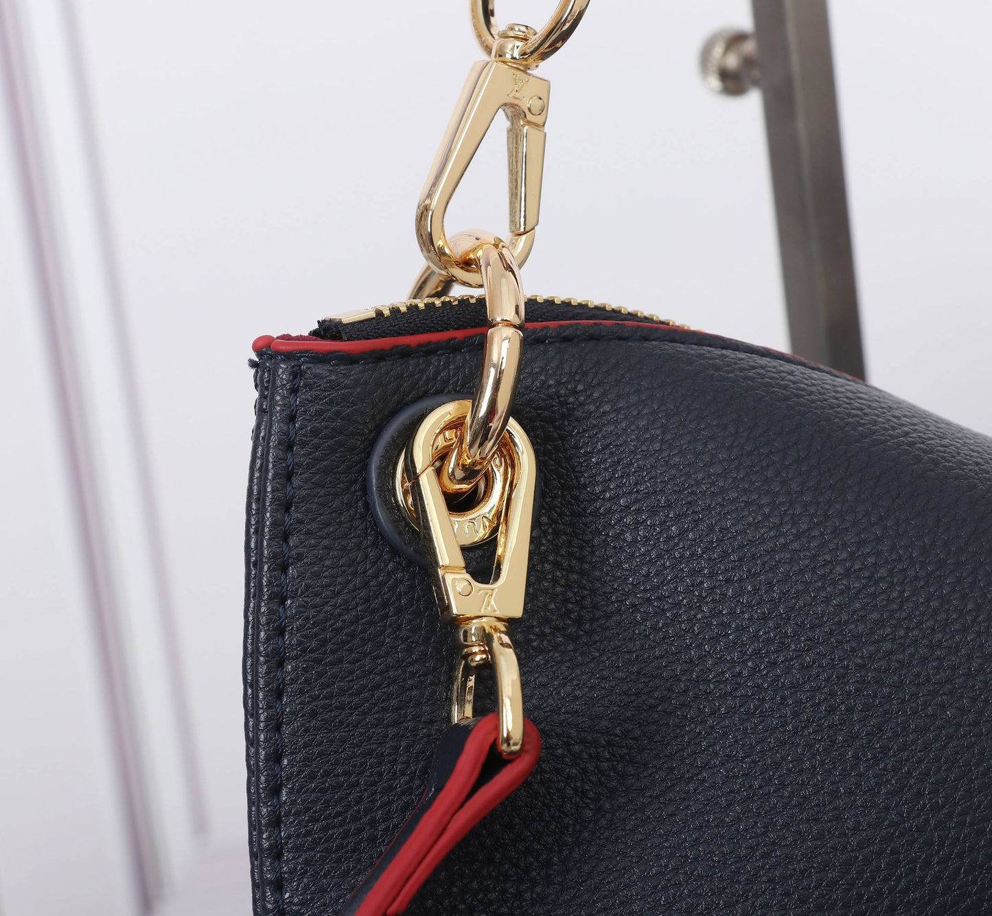 2XE51BDE Stylish leather bag