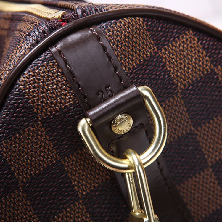 2E16BDE Stylish leather bag