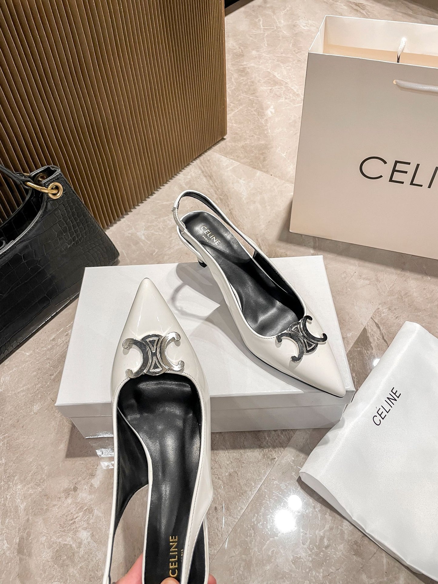 14CL87ZDE Stylish High heels Heel height 5cm