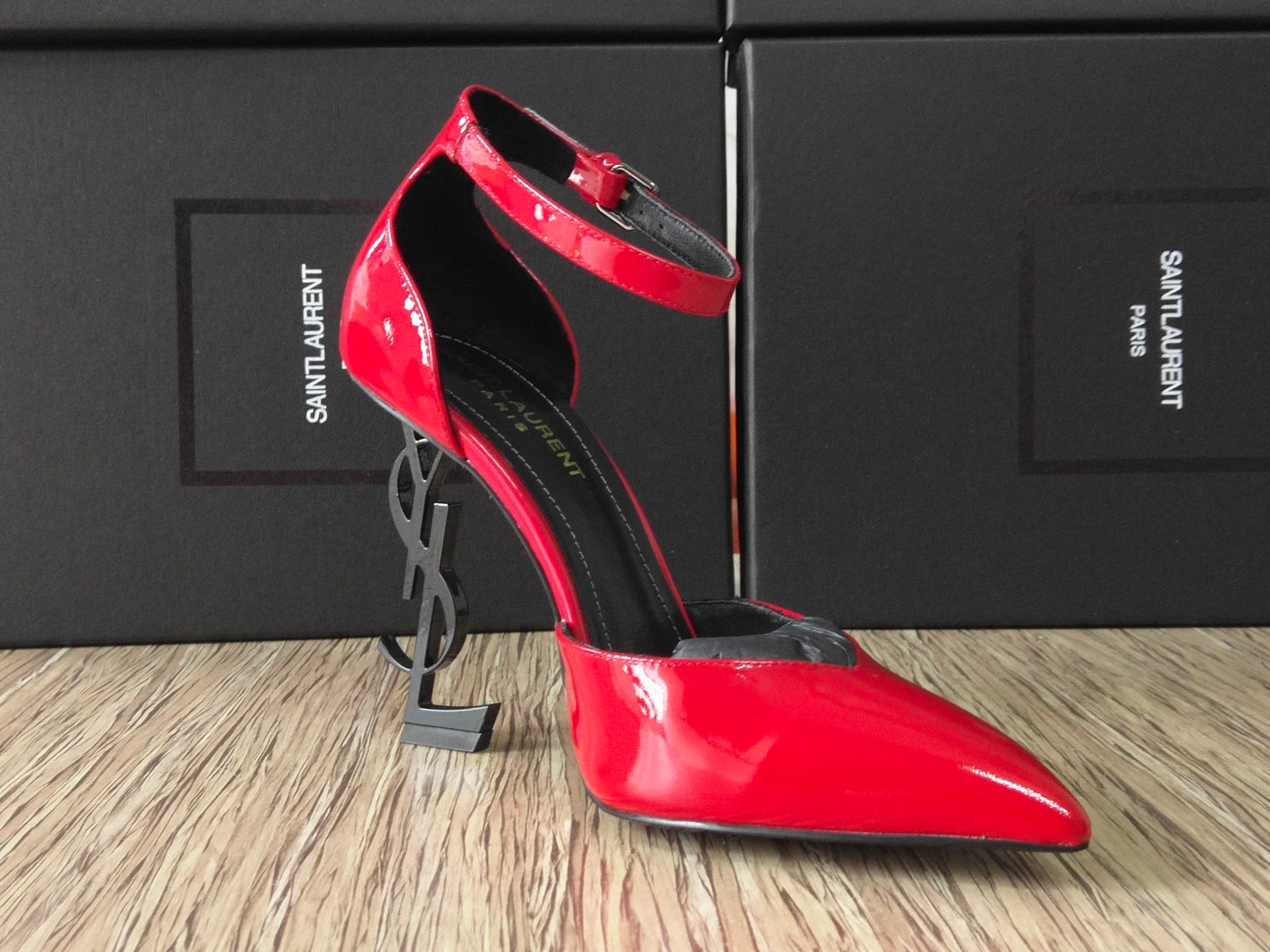 2XSL155ZDE Stylish leather high heels(patent leather)