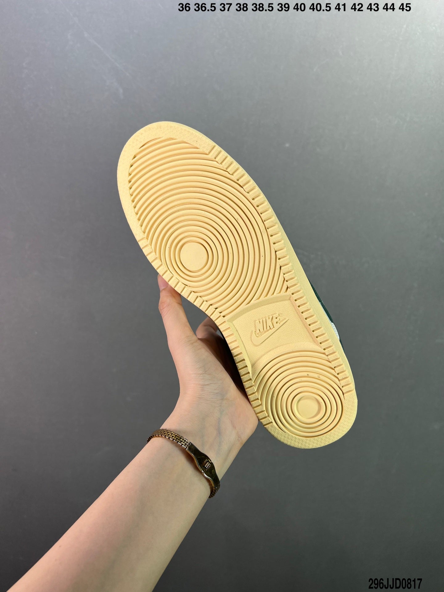 4YN51ZDE Stylish Sneakers (No Box, August-October Big Sale)