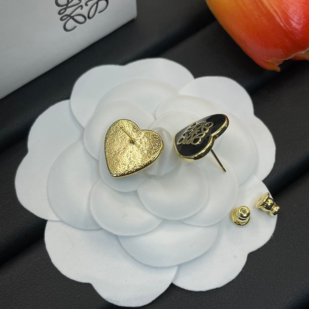 14A759EDE Stylish Earrings
