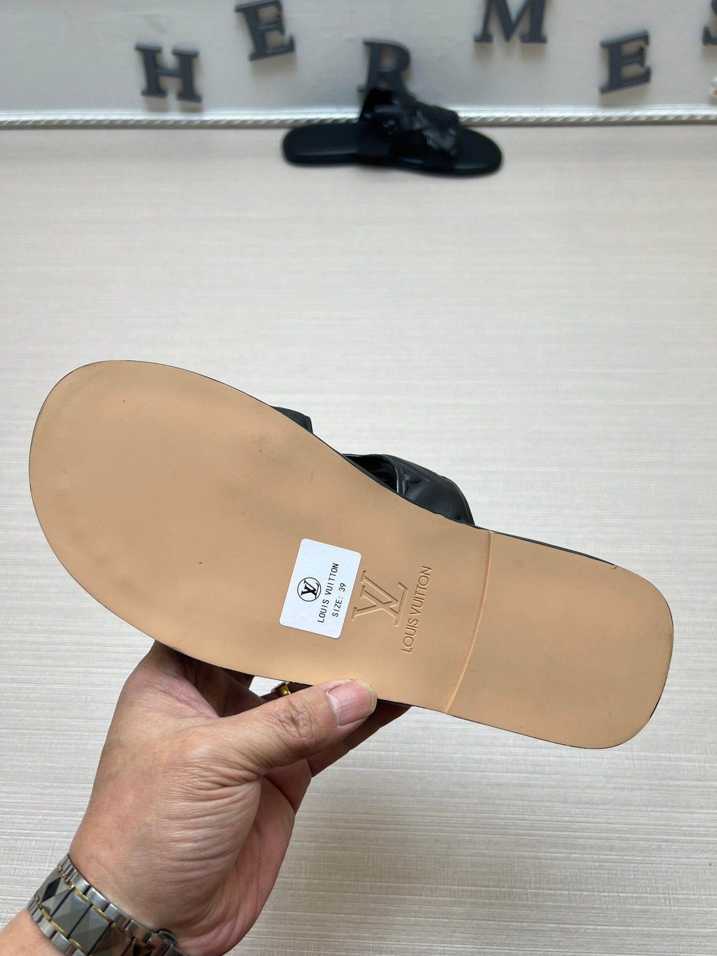 54E30ZDE Stylish slippers