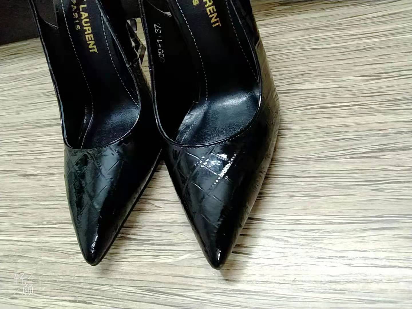 2XSL157ZDE Stylish leather high heels(10.5cm)