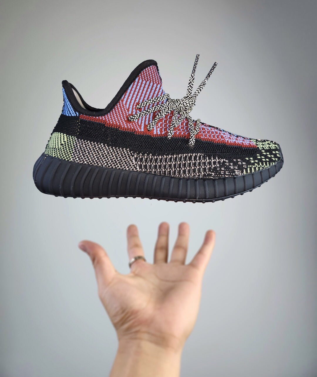 435ZA82ZDE Stylish shoes