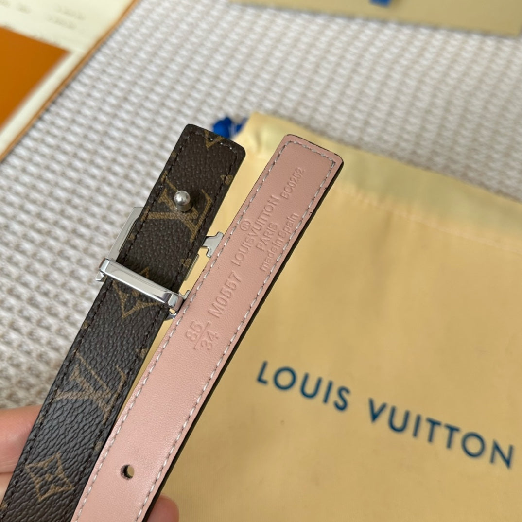14E146PDE Stylish High quality belt With full package