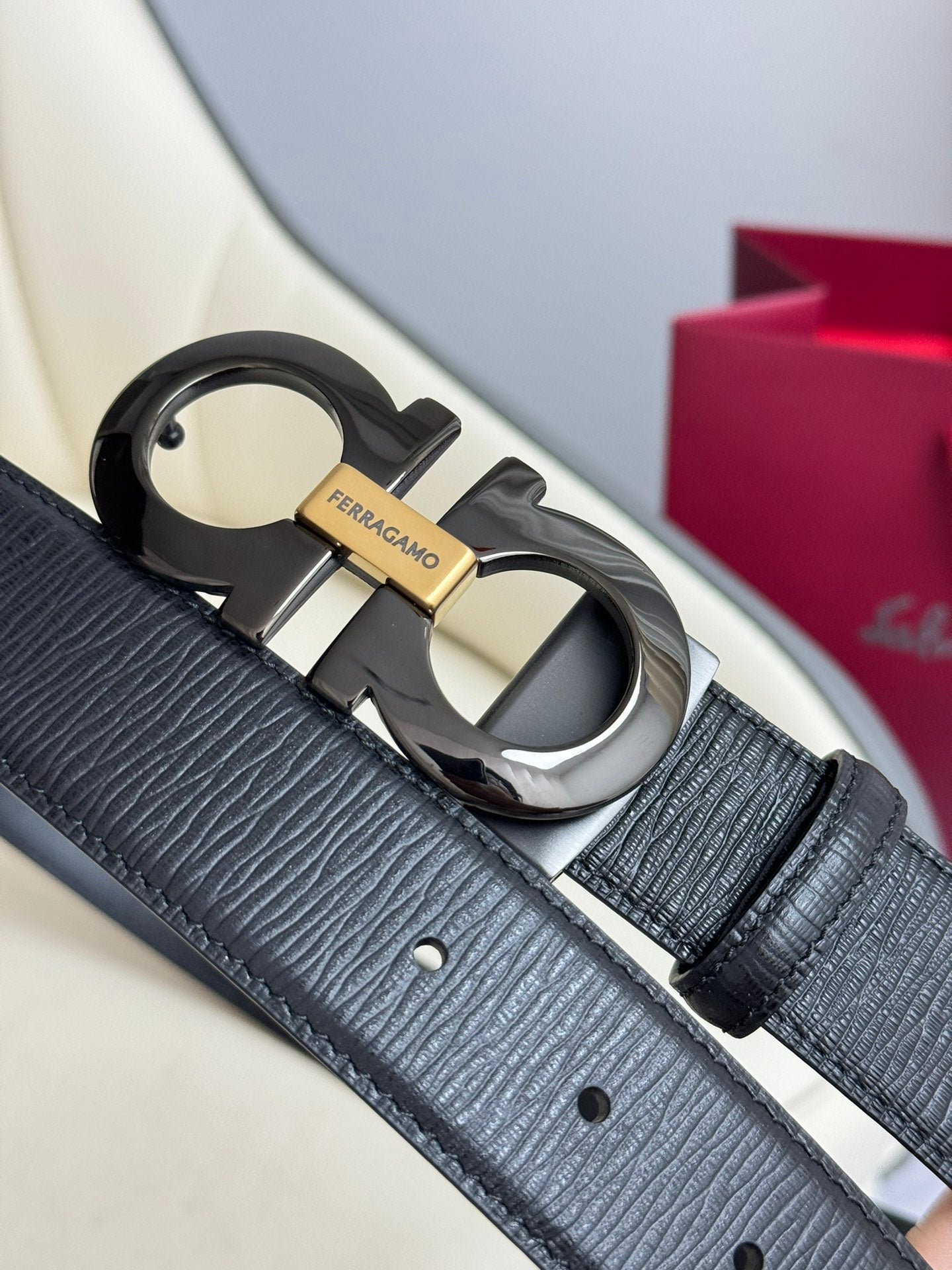 1WA171PDE Stylish High quality belt With full package