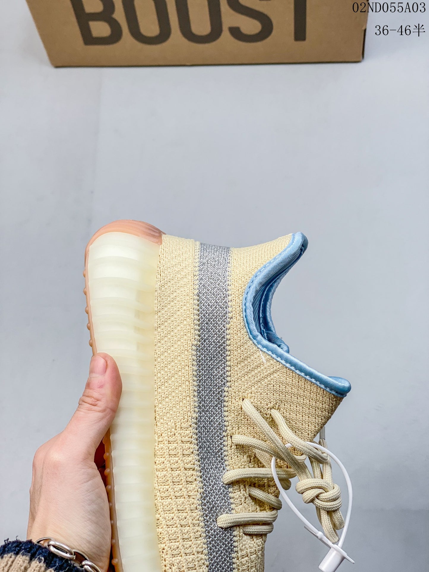 4YA88ZDE Stylish Sneakers (No Box, August-October Big Sale)