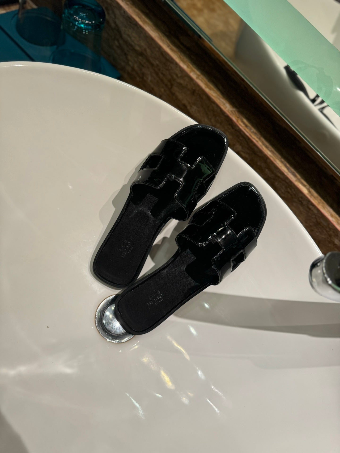 155ZH310ZDE Stylish Slippers