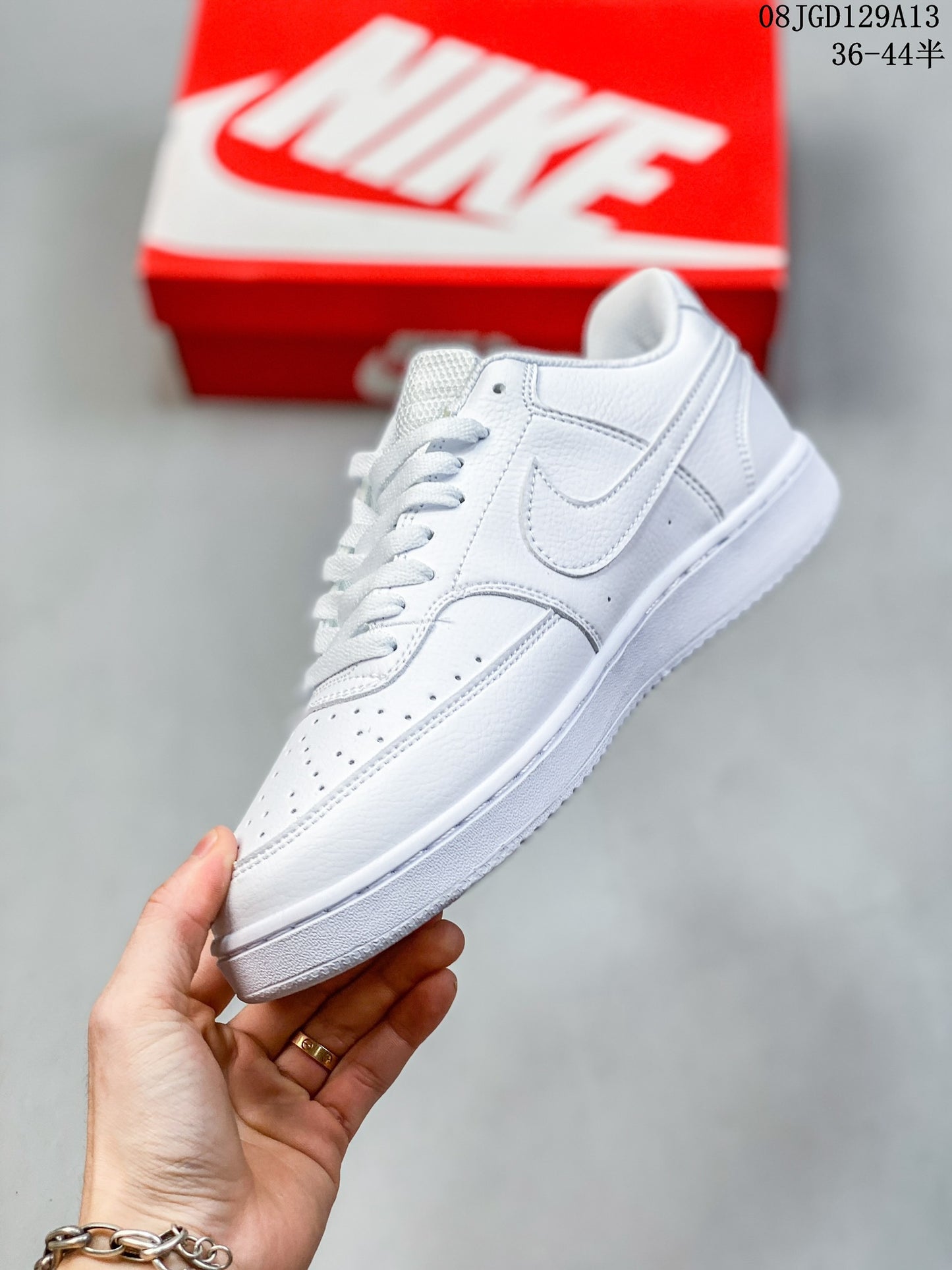 4YN41ZDE Stylish Sneakers (No Box, August-October Big Sale)