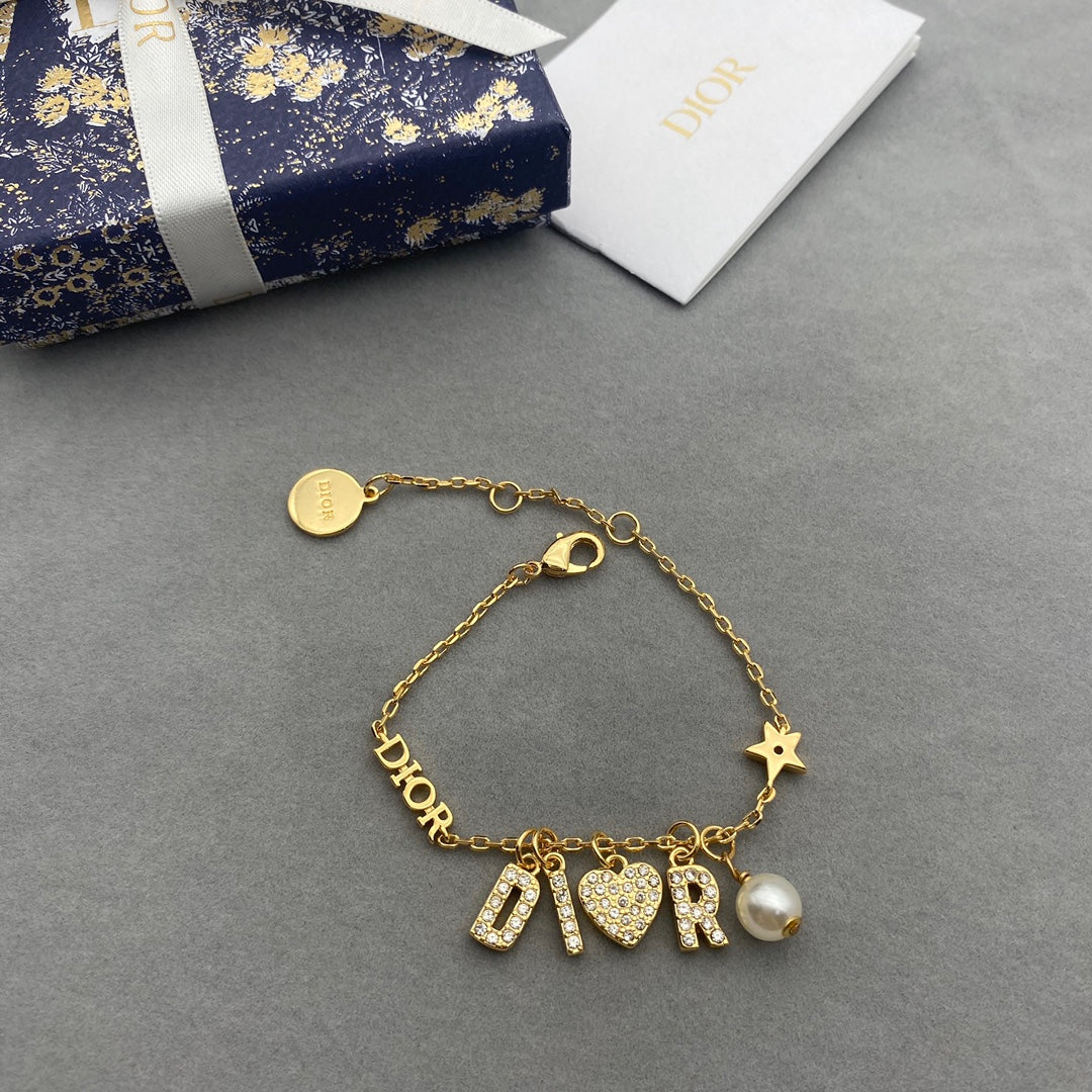 14D510XDE Stylish Bracelets Necklaces