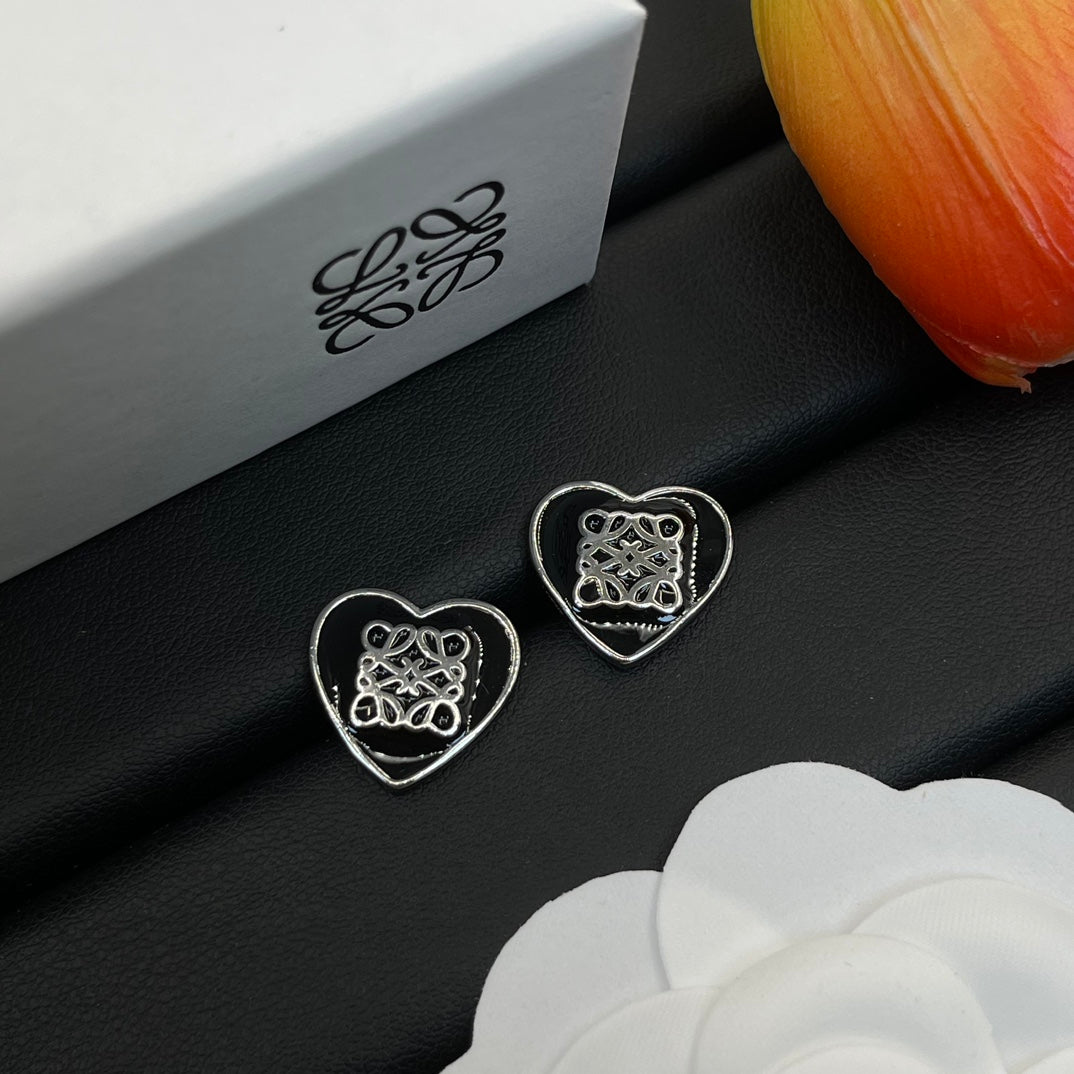 14A759EDE Stylish Earrings