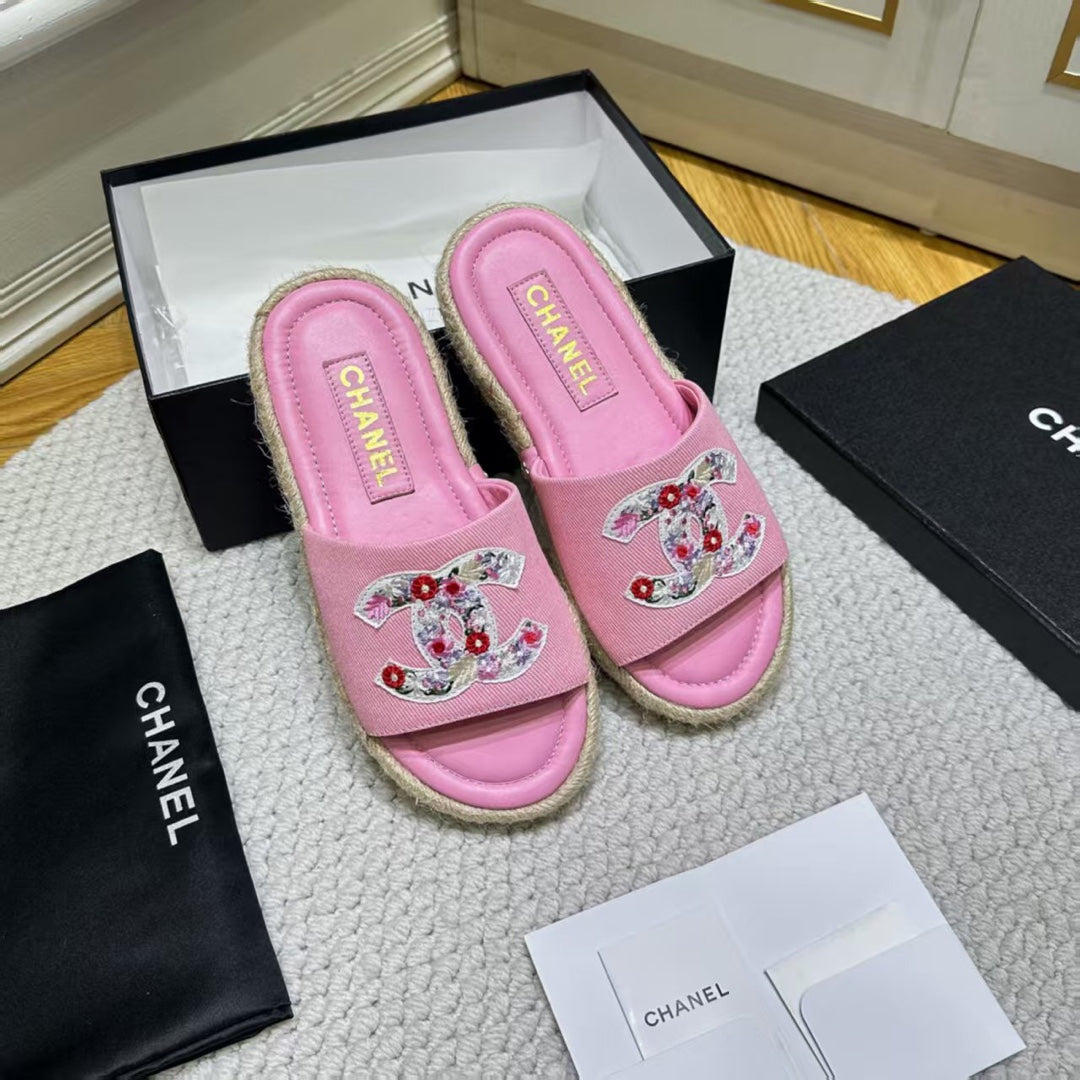 255QC43ZDE Stylish leather shoes