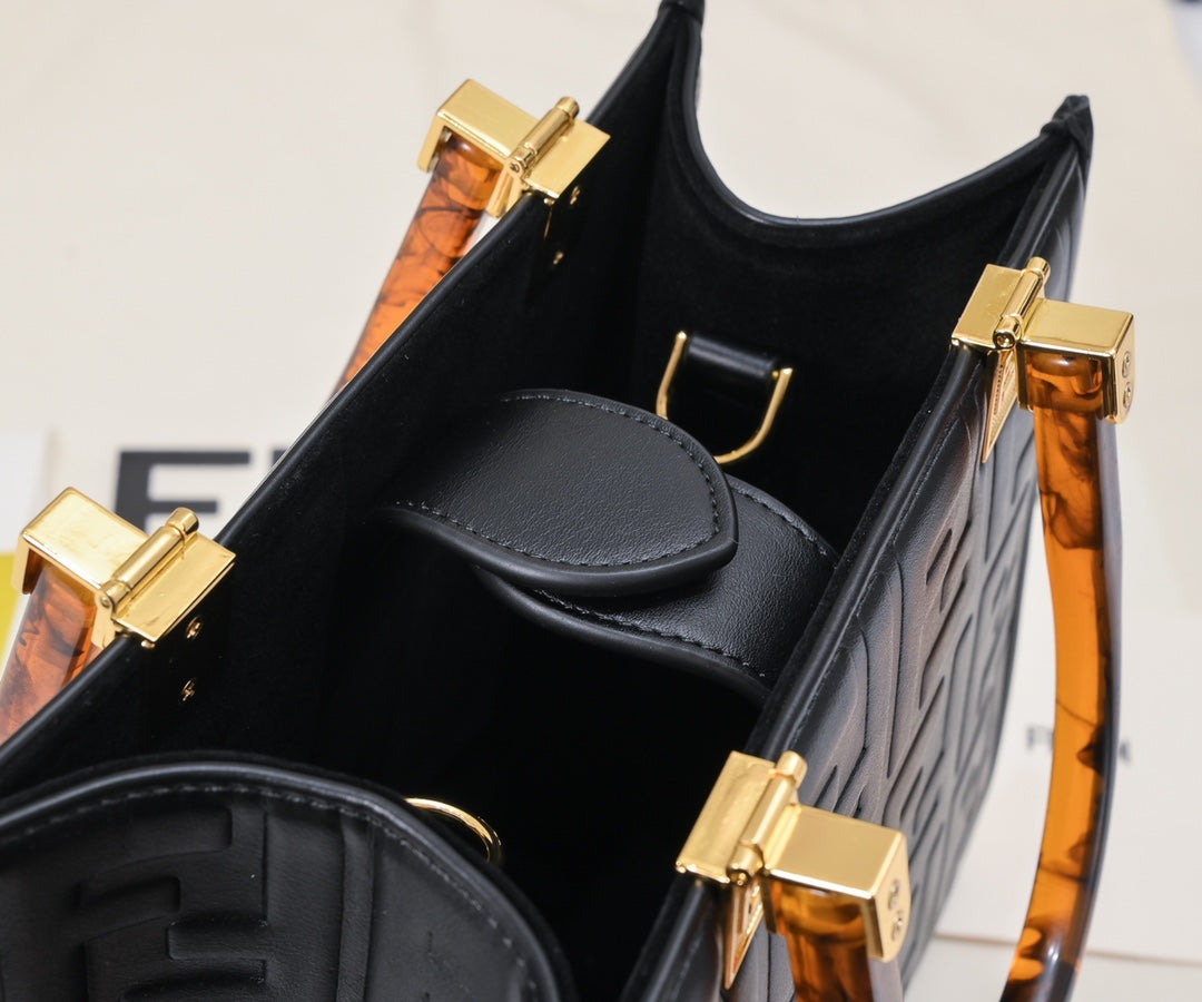 2XF23BDE Stylish leather bag