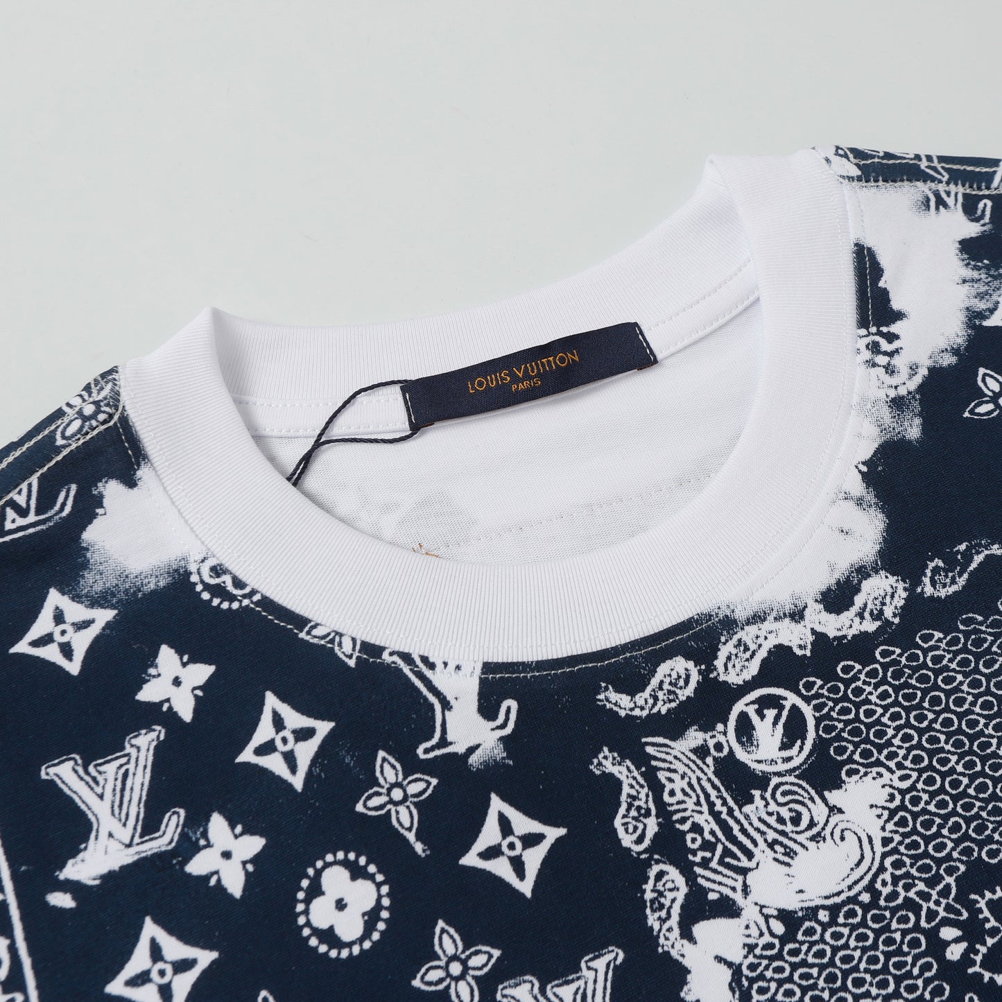 1ZE520UDE Stylish T-shirts