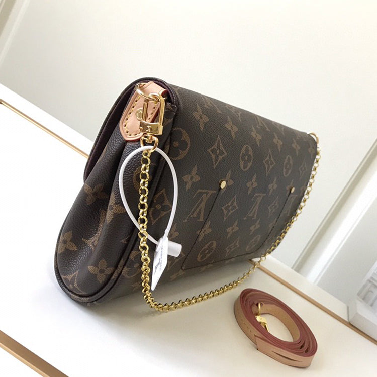 AE103BDE Stylish leather bag