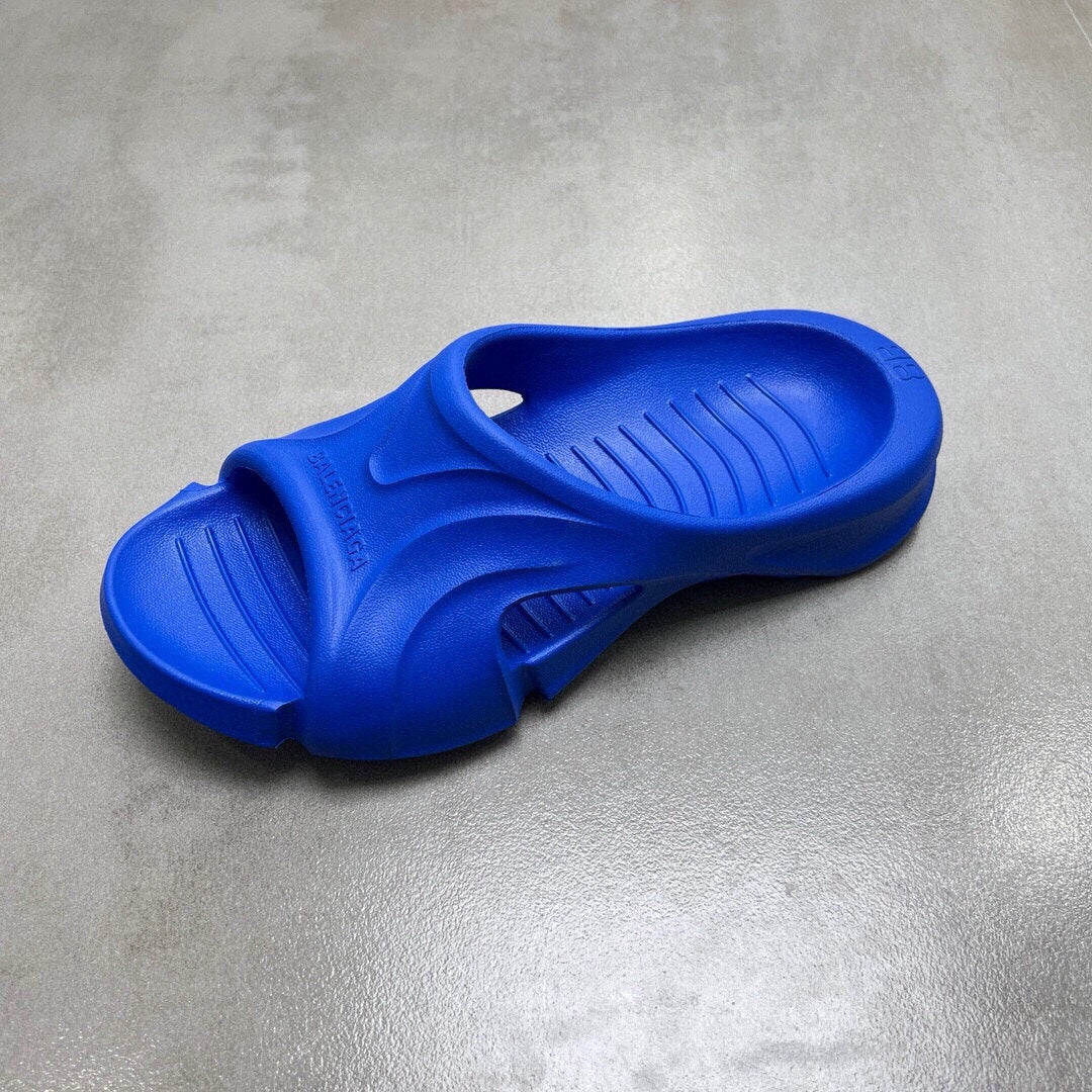 54J40ZDE Stylish slippers