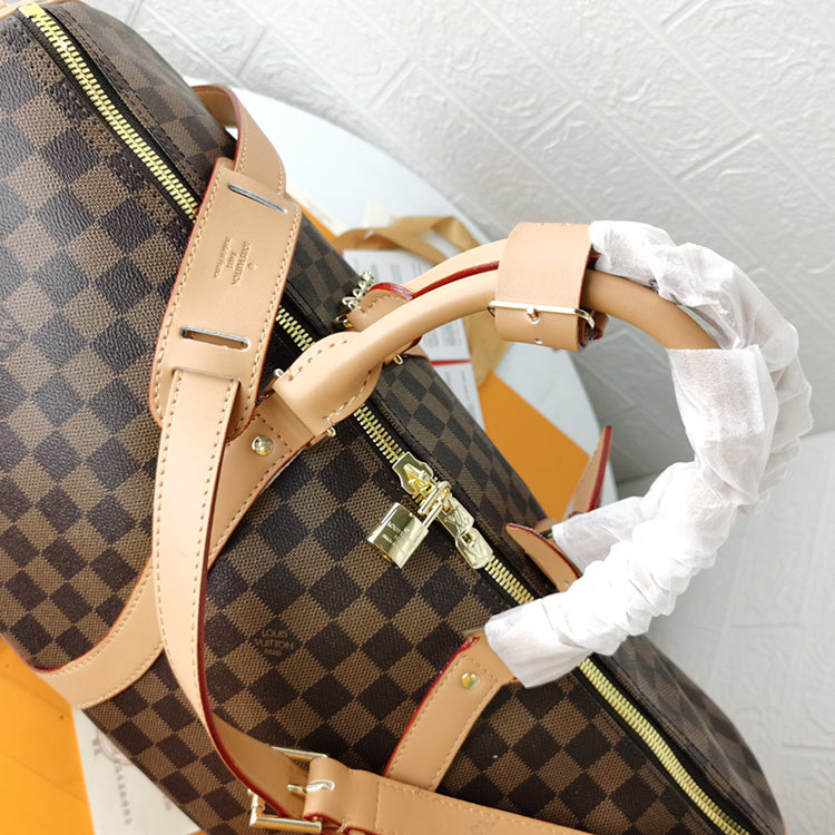 1E051BDE Stylish leather bag