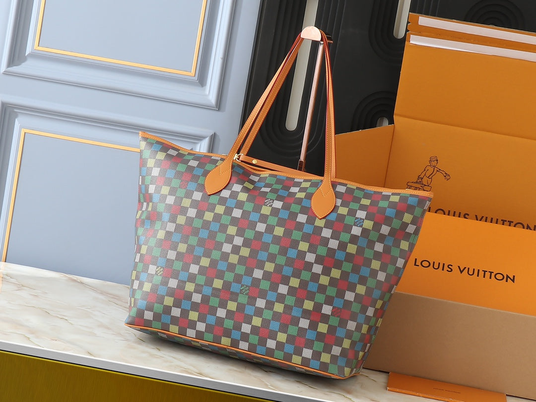 2WE31BDE Stylish leather bag