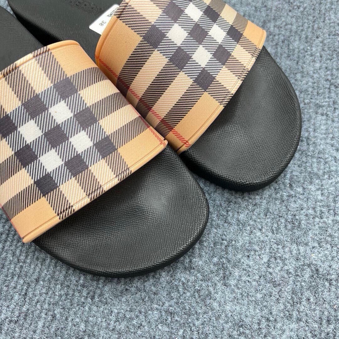 535ZR253ZDE Stylish Slippers