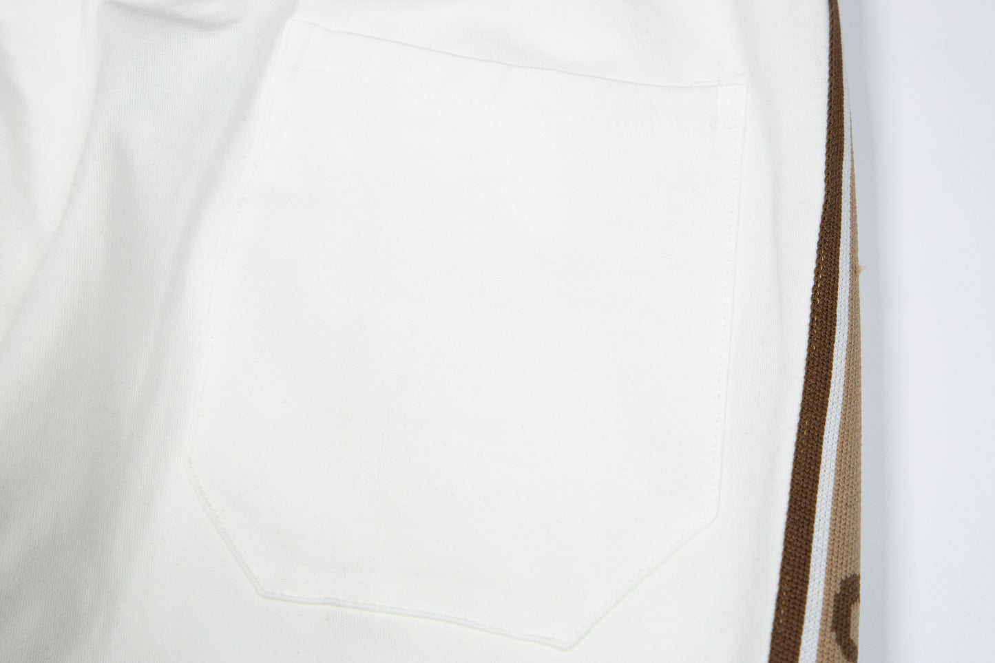 135WB25UDE Stylish Pants