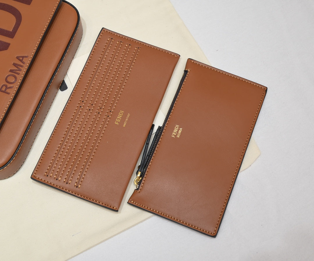 2XF301BDE Stylish leather bag 