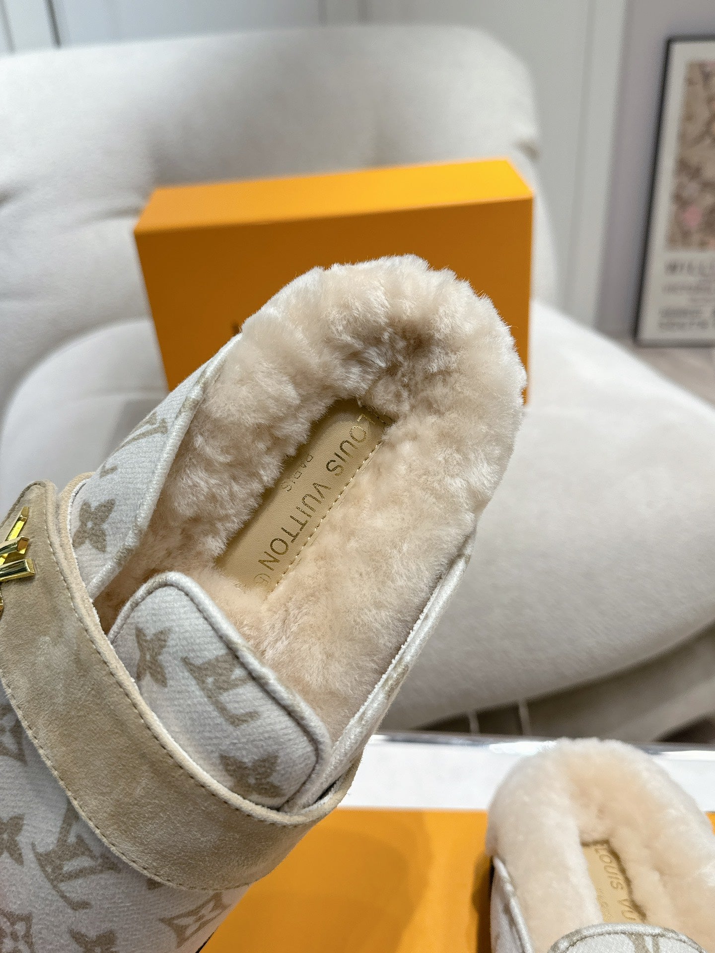 3LE6ZDE Stylish Slippers