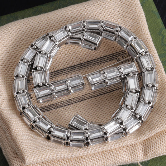 14B492XDE Stylish Brooch