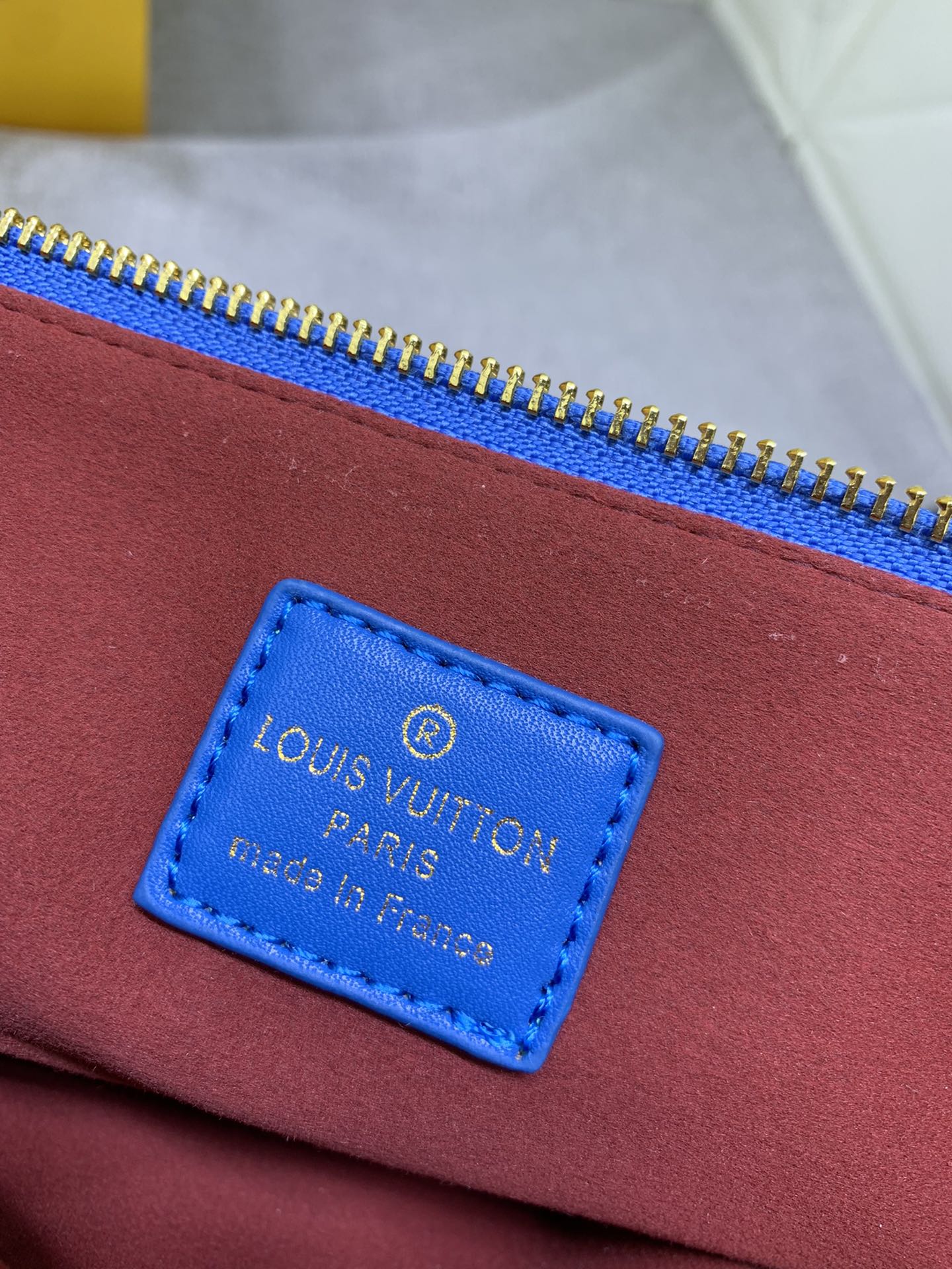 2XE40BDE Stylish leather bag 