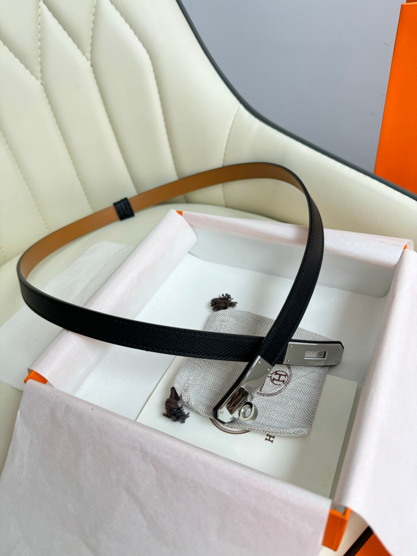 1WH196PDE Stylish  High quality leather belt With full package