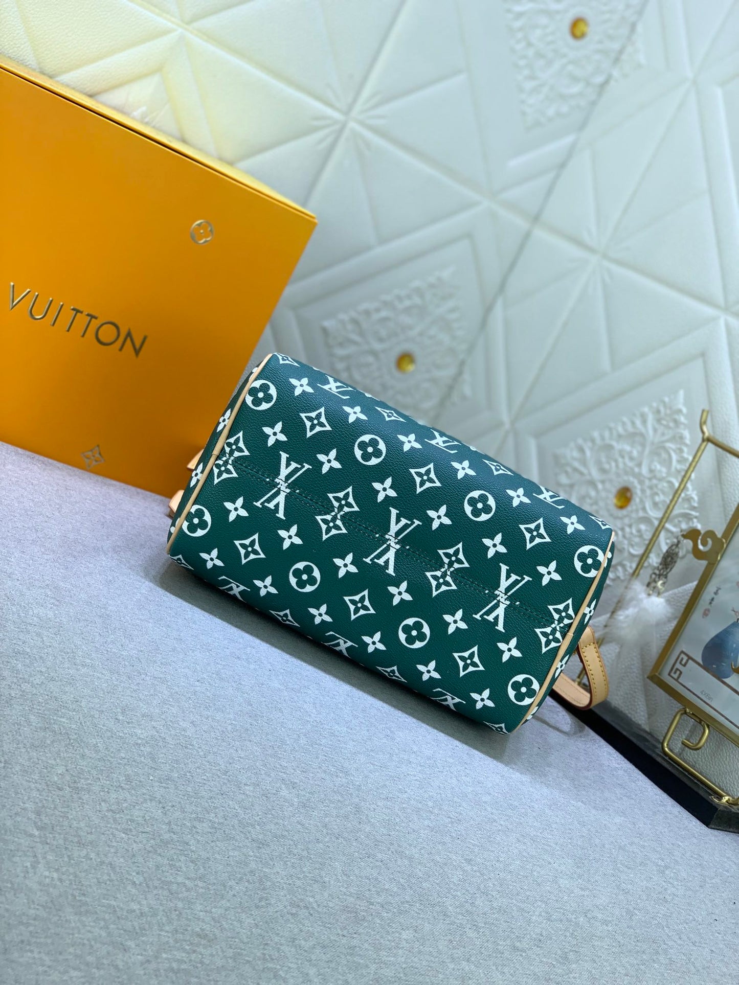 2XE268BDE Stylish leather bag 