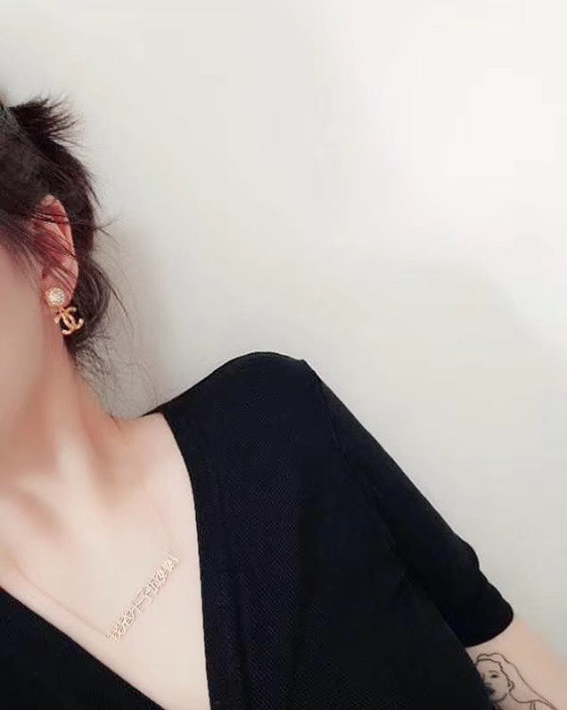 14C75EDE Stylish Earrings