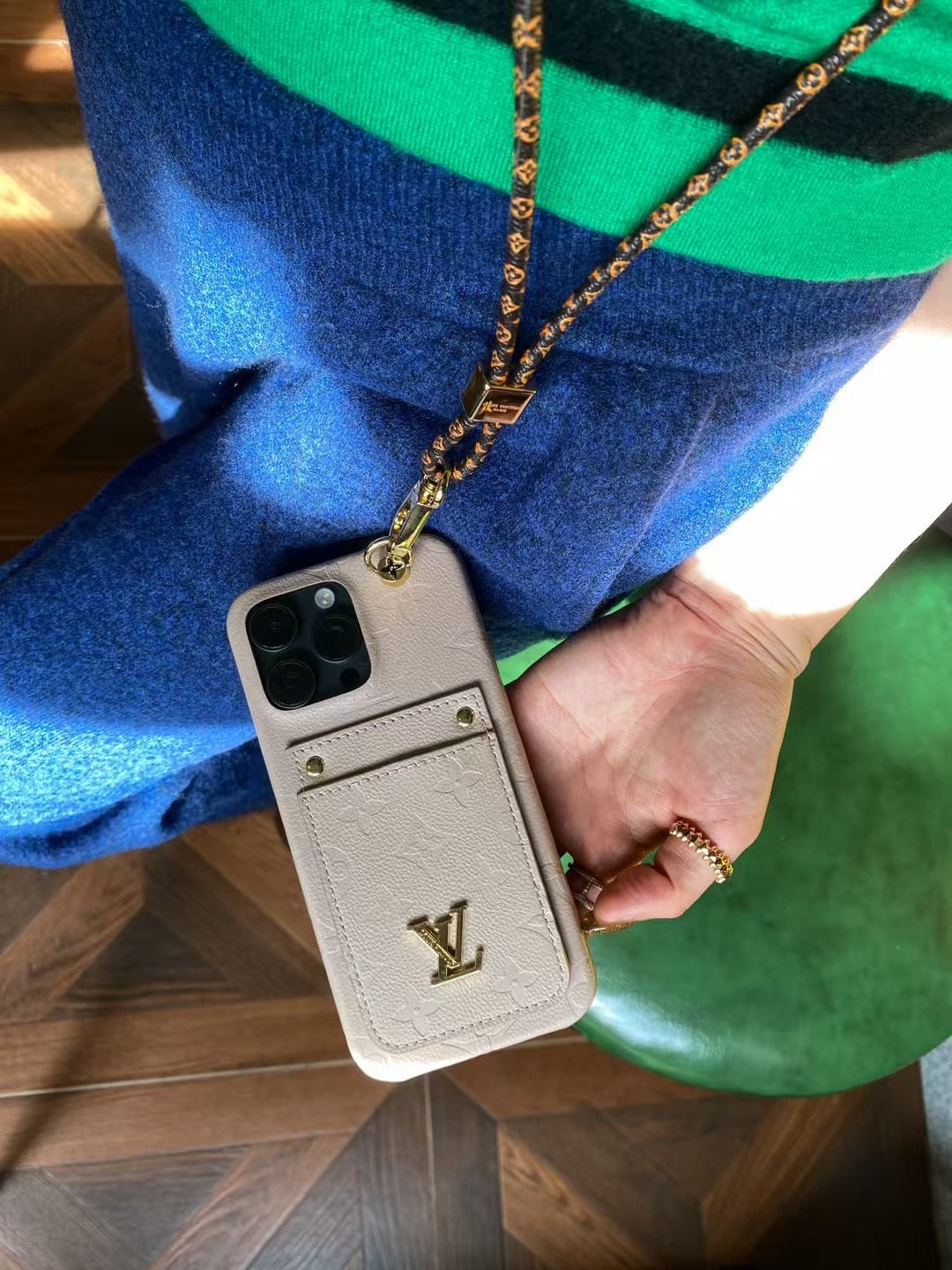 165RE51ADE Stylish Phone Case