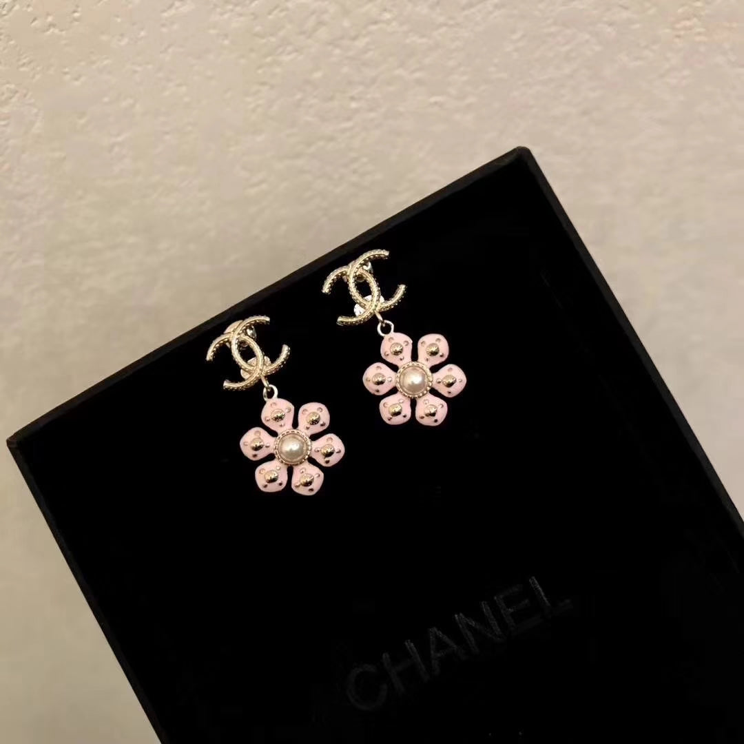 14C48EDE Stylish Earrings