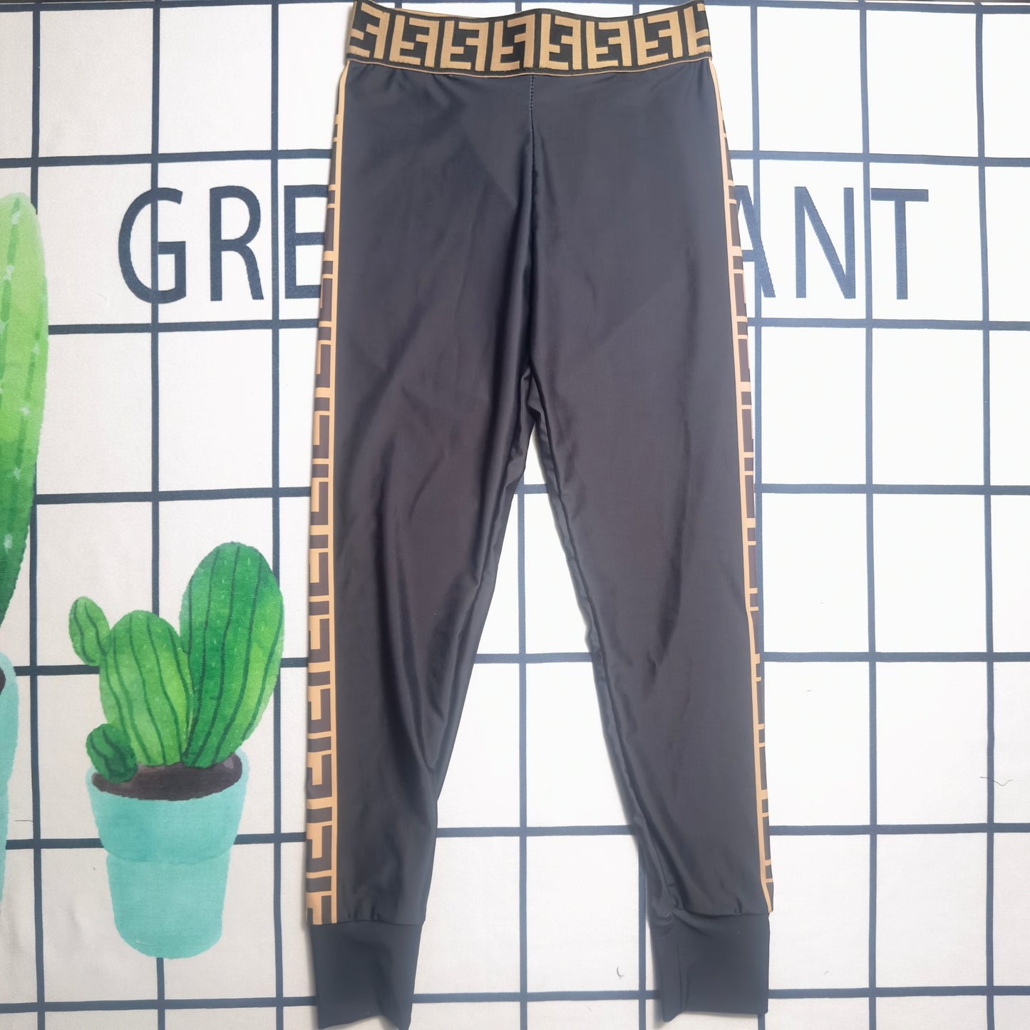 14F113YDE Stylish Long sleeve swimsuit