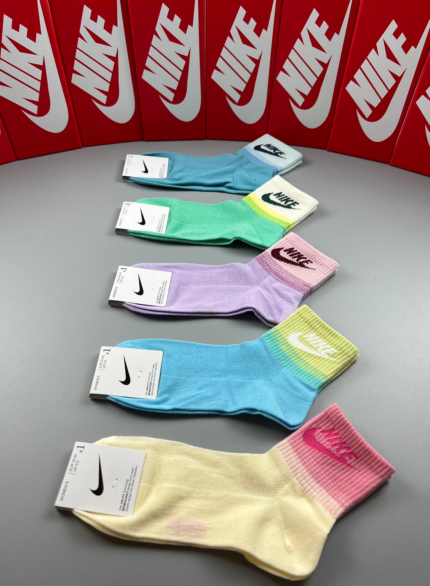 235QA70SDE Stylish socks(5 pairs )