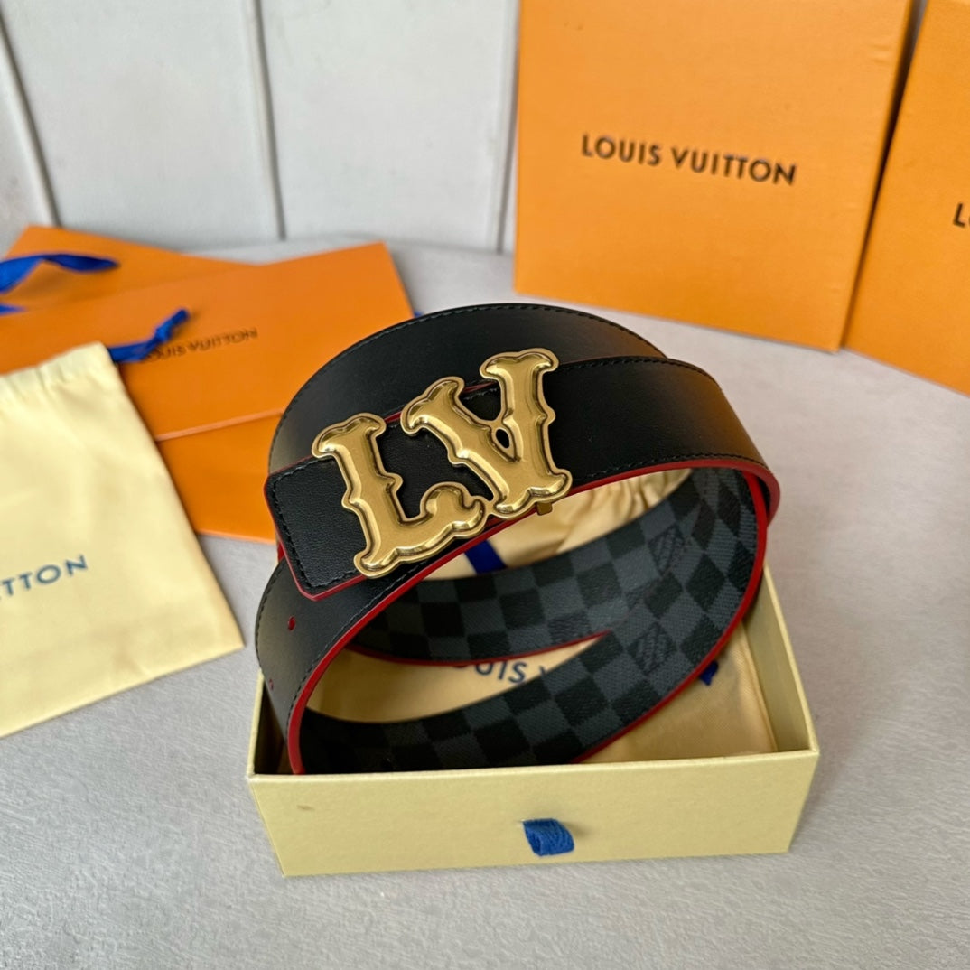 14E5PDE Stylish  High quality belt With full package