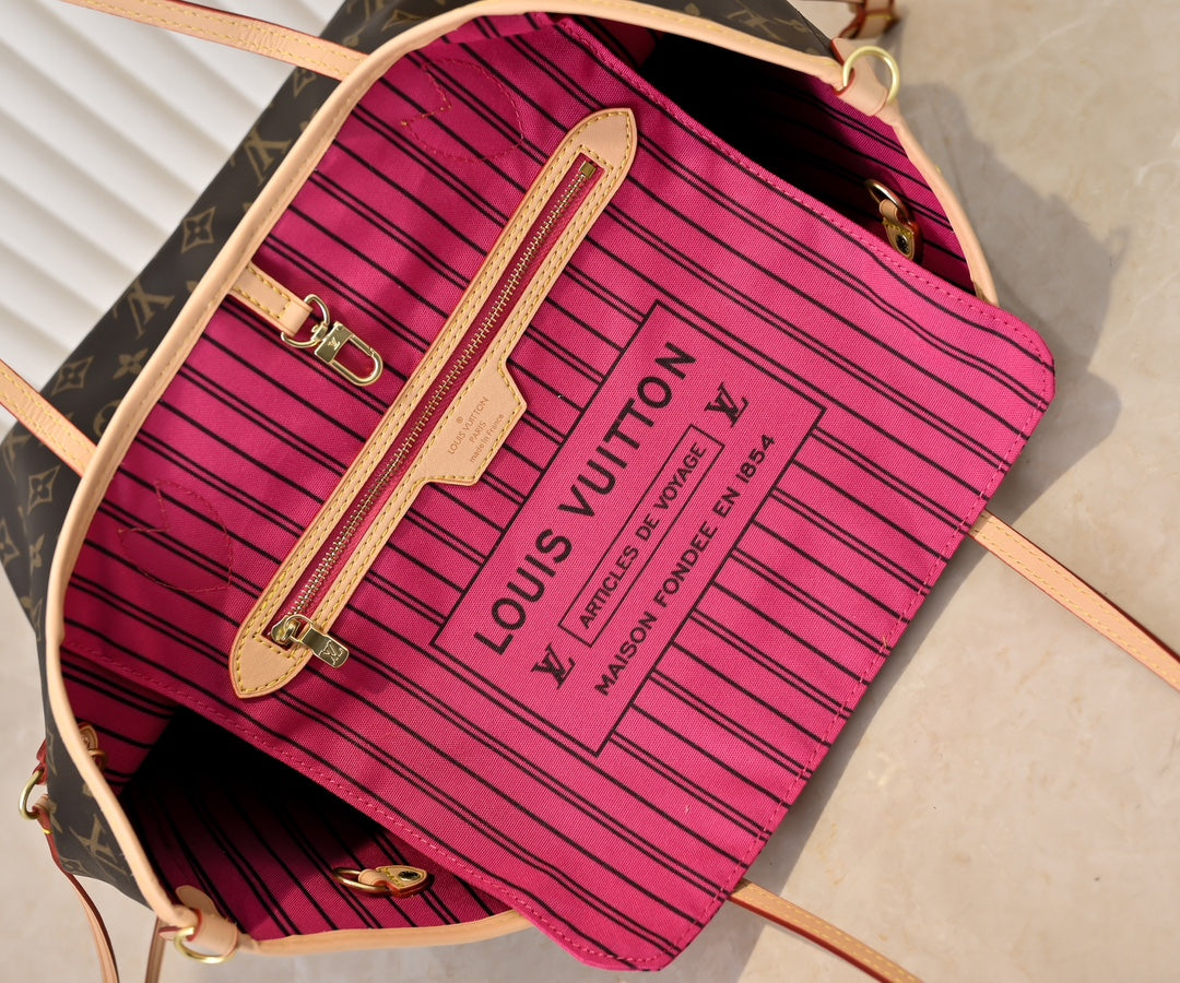 1WE77BDE Stylish leather bag