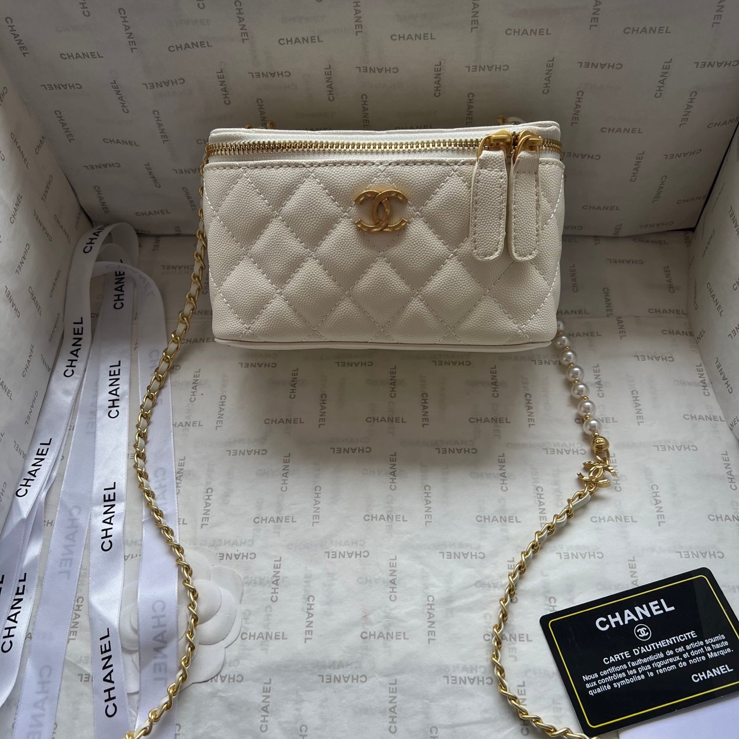 155XC29BDE Stylish leather bag