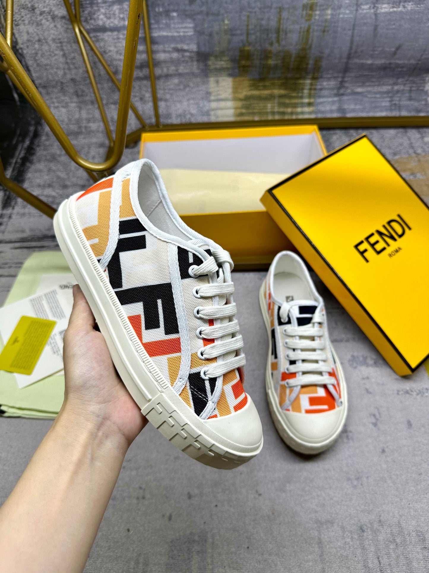 285RF1ZDE Stylish  Canvas sneakers