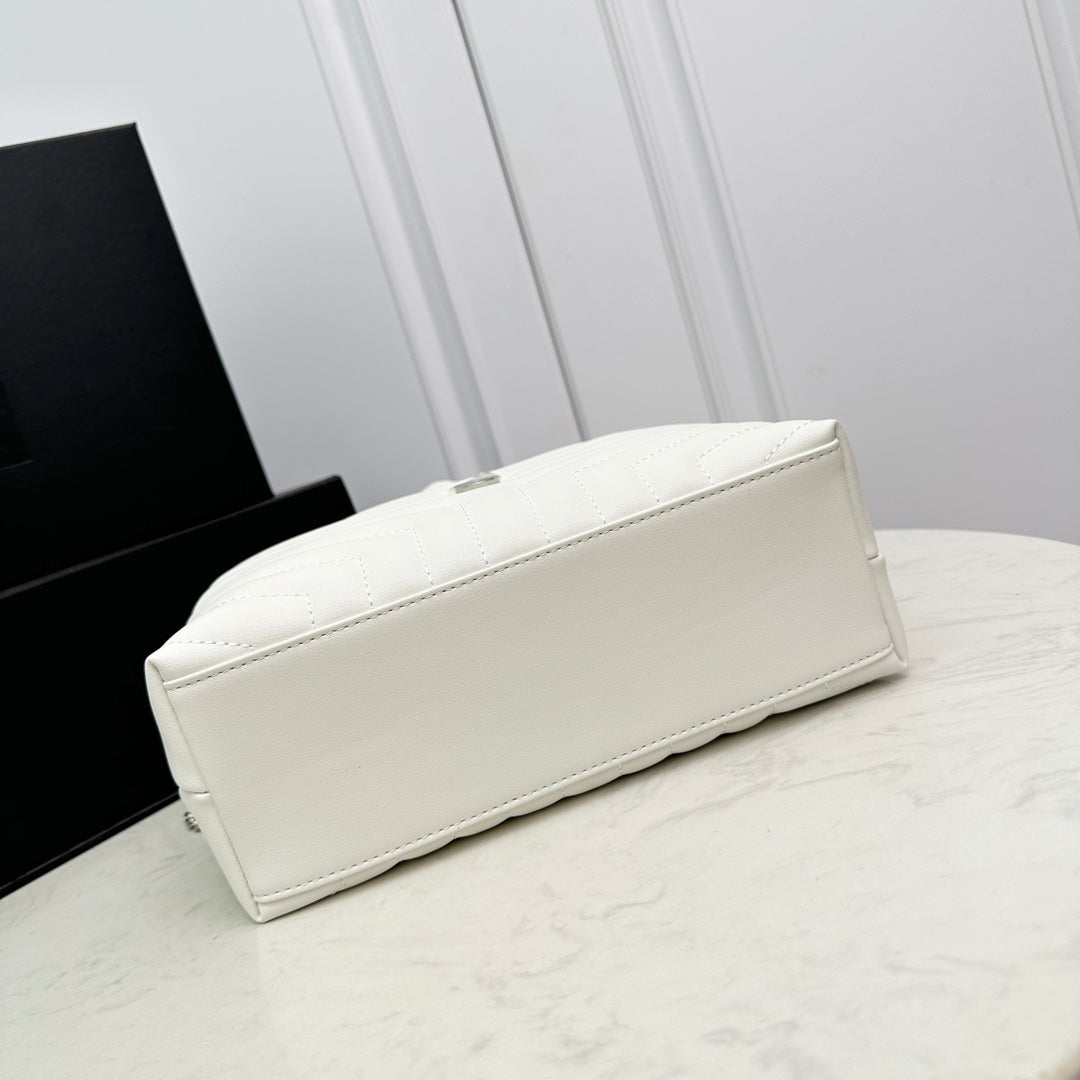 1XSL267BDE Stylish leather bag 