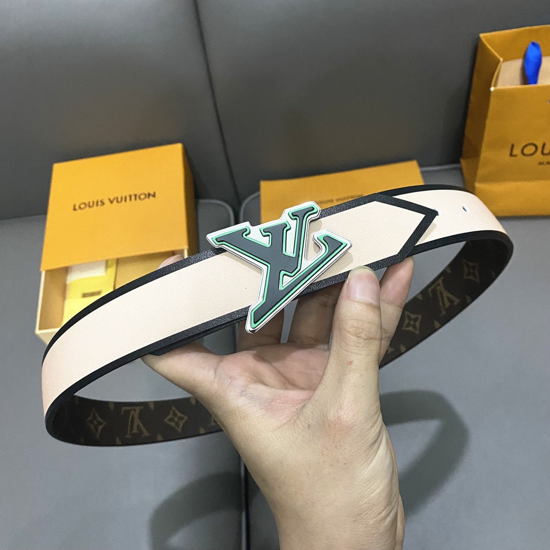 14E130PDE Stylish  High quality belt With full package