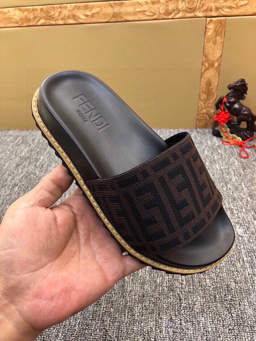 5XF102ZDE Stylish Slippers